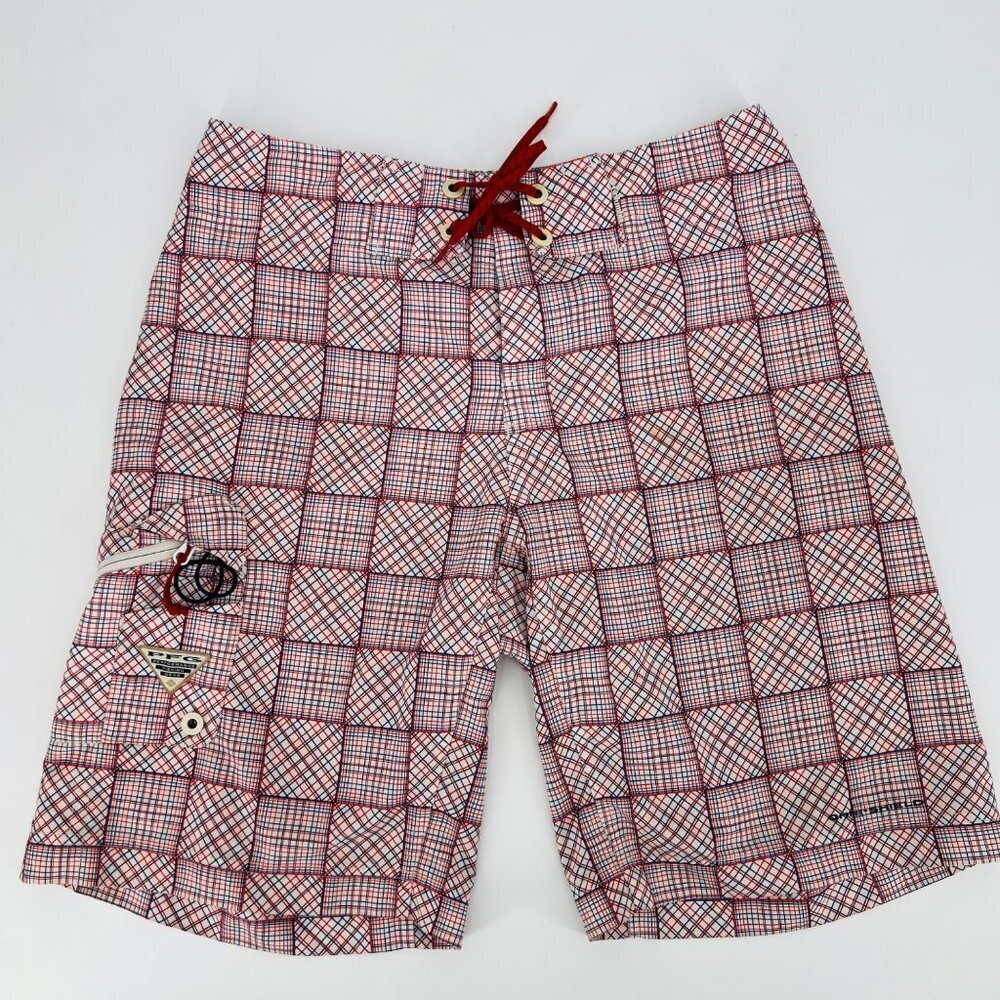 Columbia PFG Omni Shield Board Shorts Trunks Red White & Blue Plaid Size 32‎